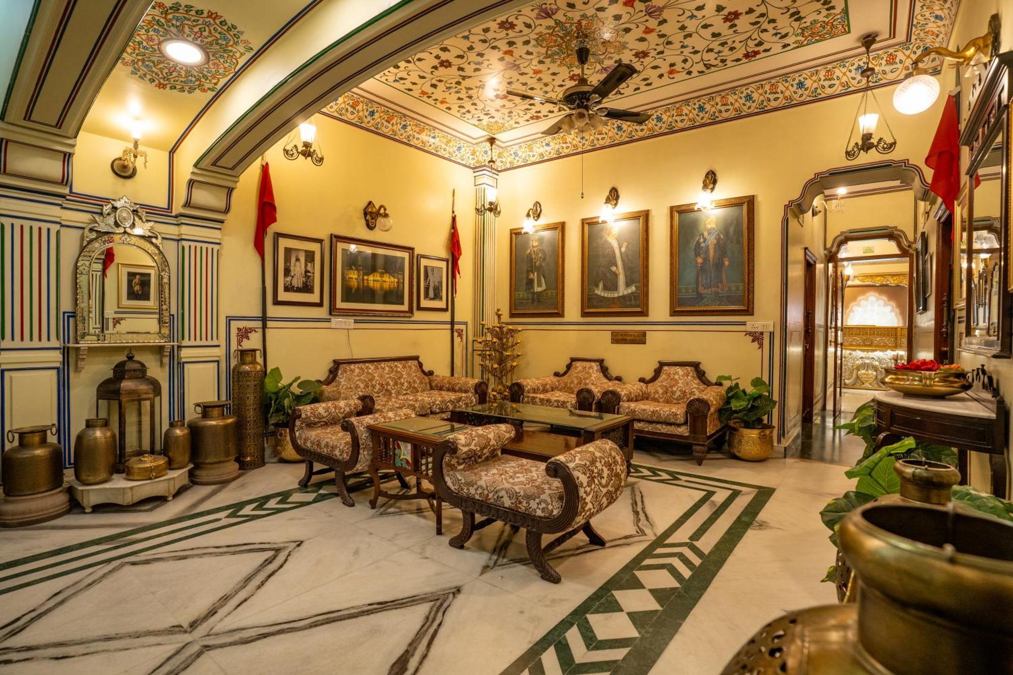 Umaid Bhawan - A Heritage Style Boutique