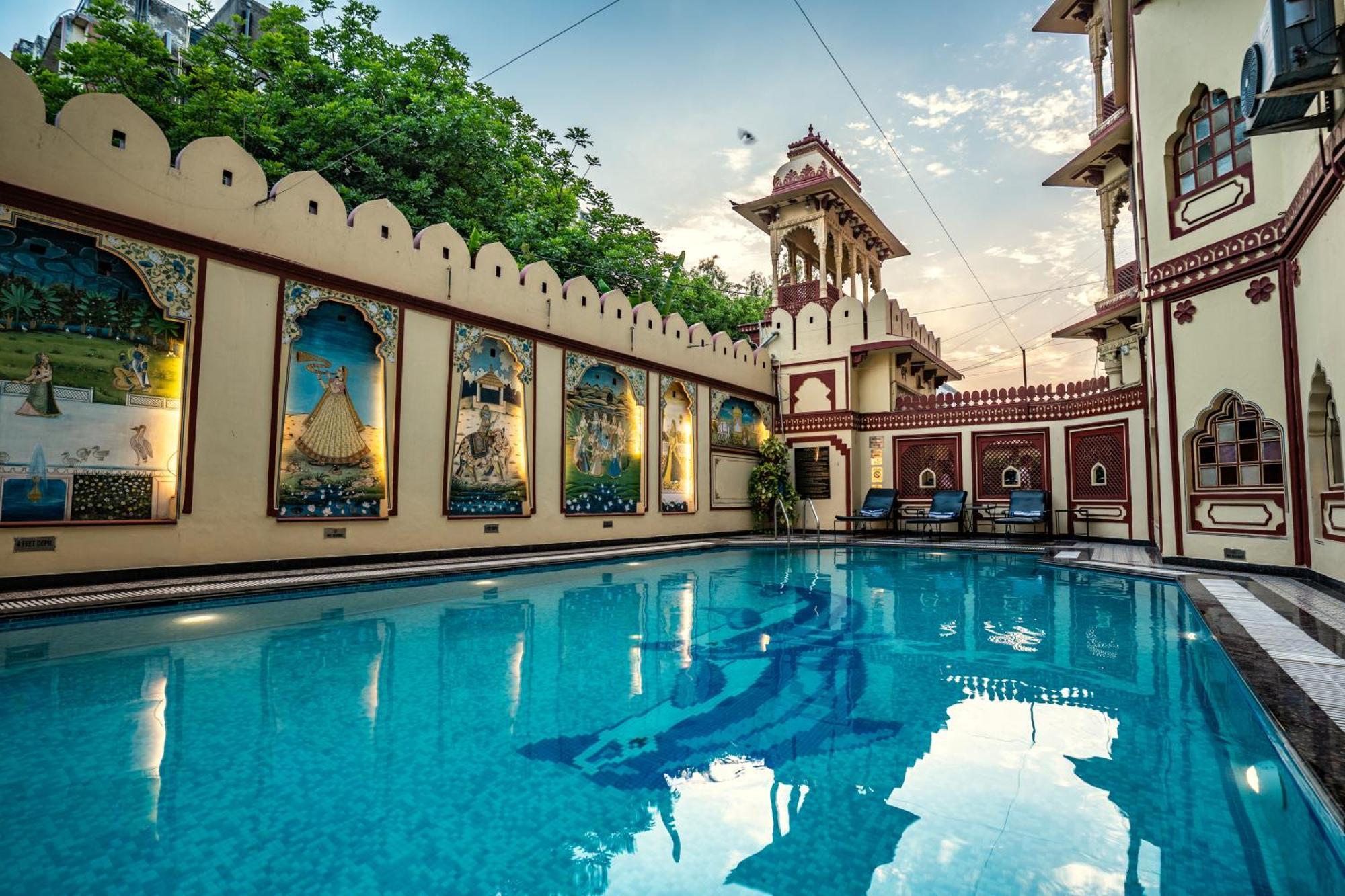 Umaid Bhawan - A Heritage Style Boutique